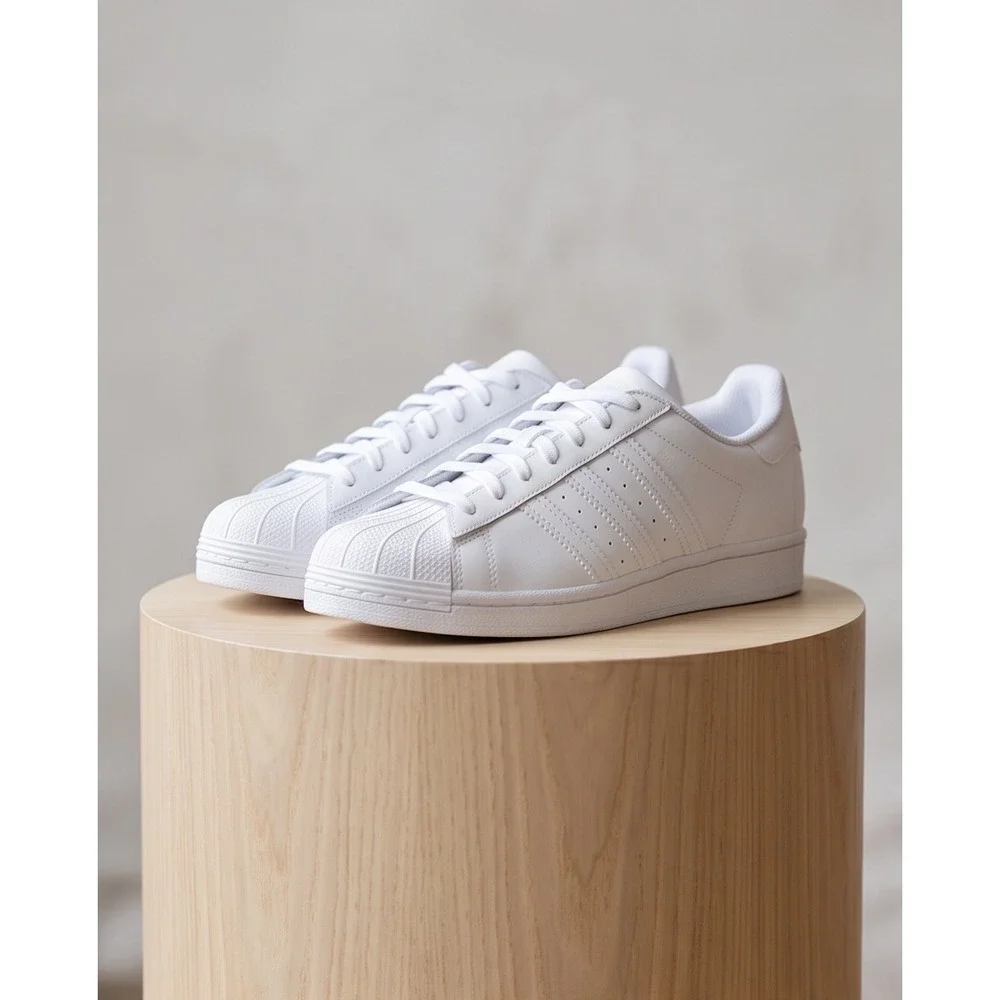 Adidas Superstar White Leather Low Top Sneakers Mens 8 Womens 9
